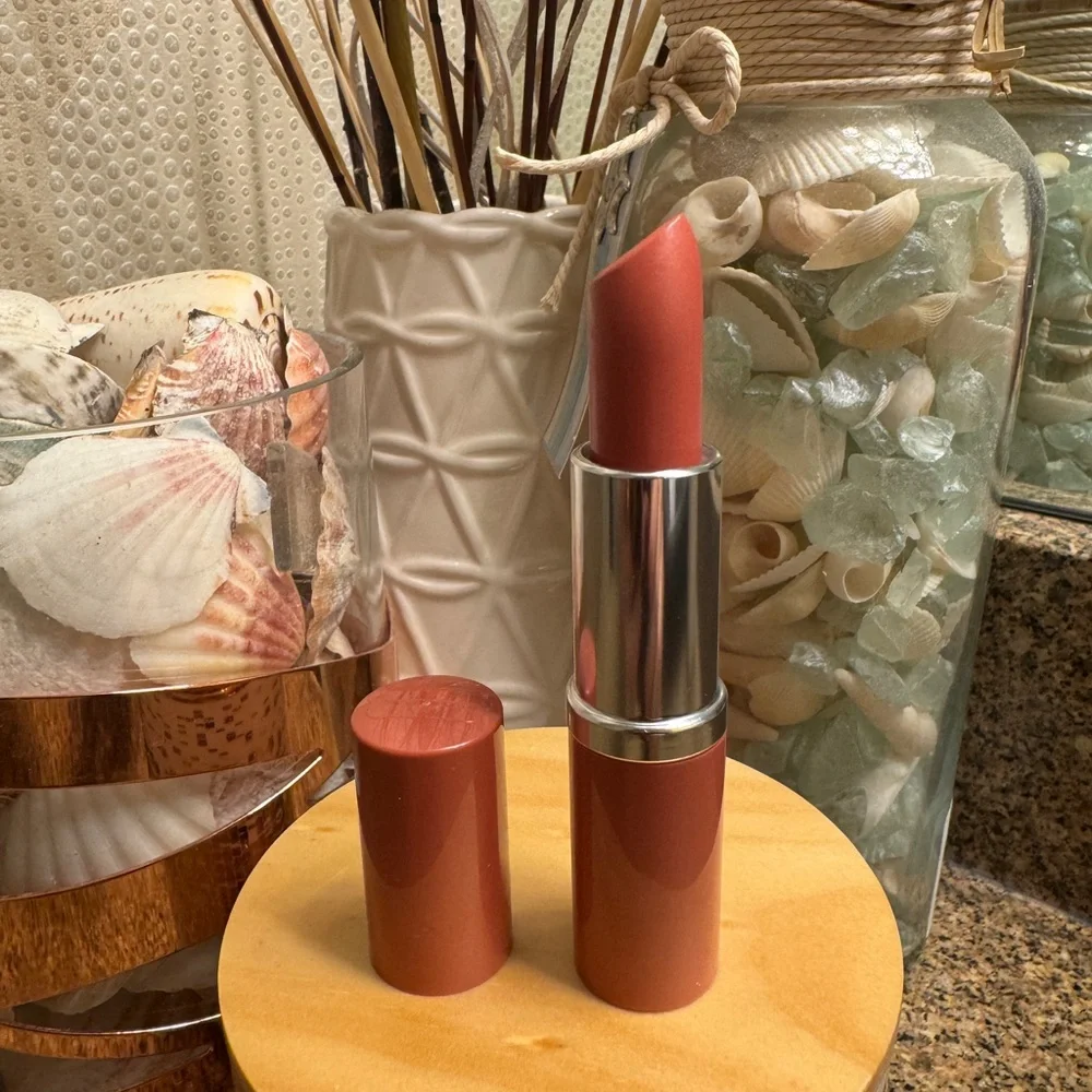 Clinique‎ Nude Pop  Lipstick NEW